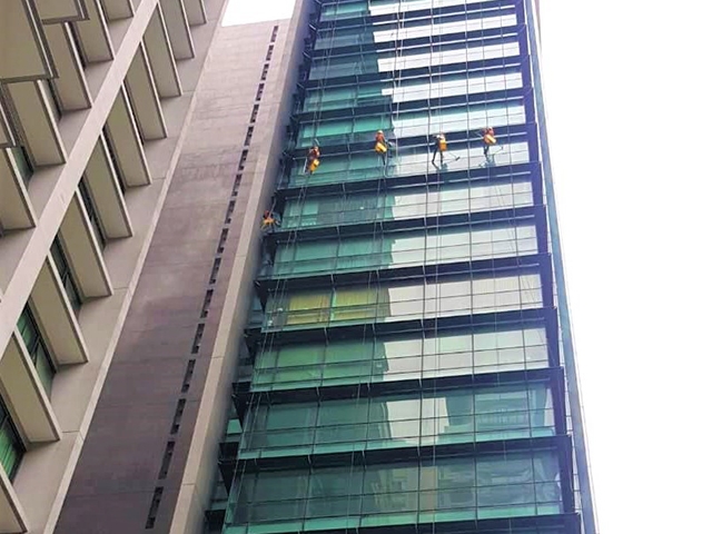 Industrial Rope Access, Abseiling Works, Rope Access Malaysia