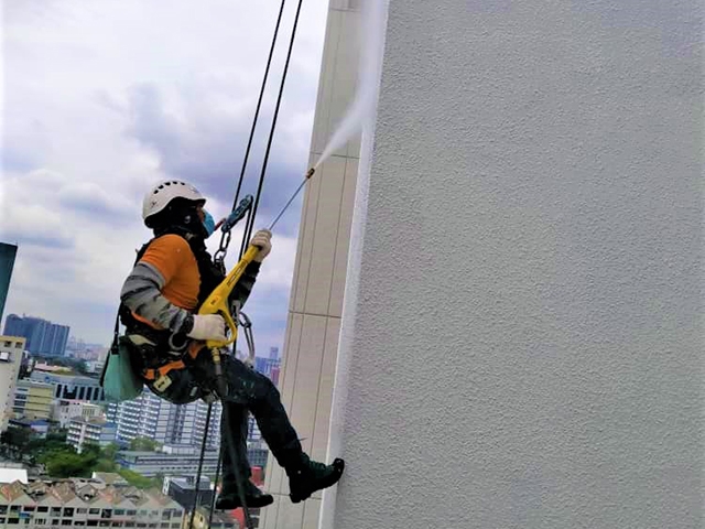 Industrial Rope Access, Abseiling Works, Rope Access Malaysia